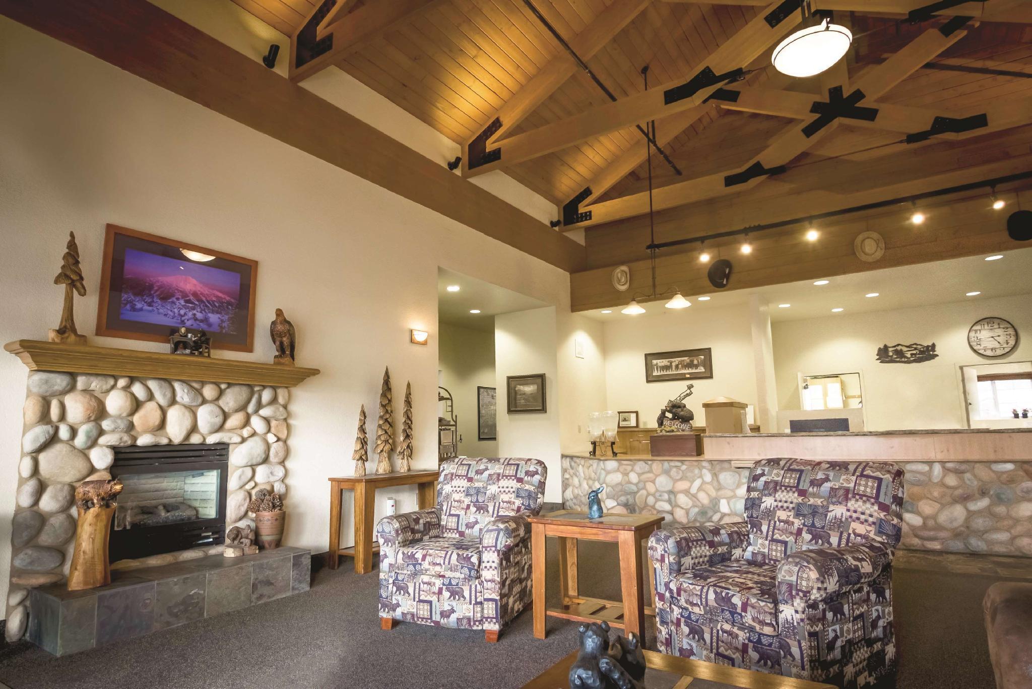La Quinta Inn By Wyndham Bend Exterior photo