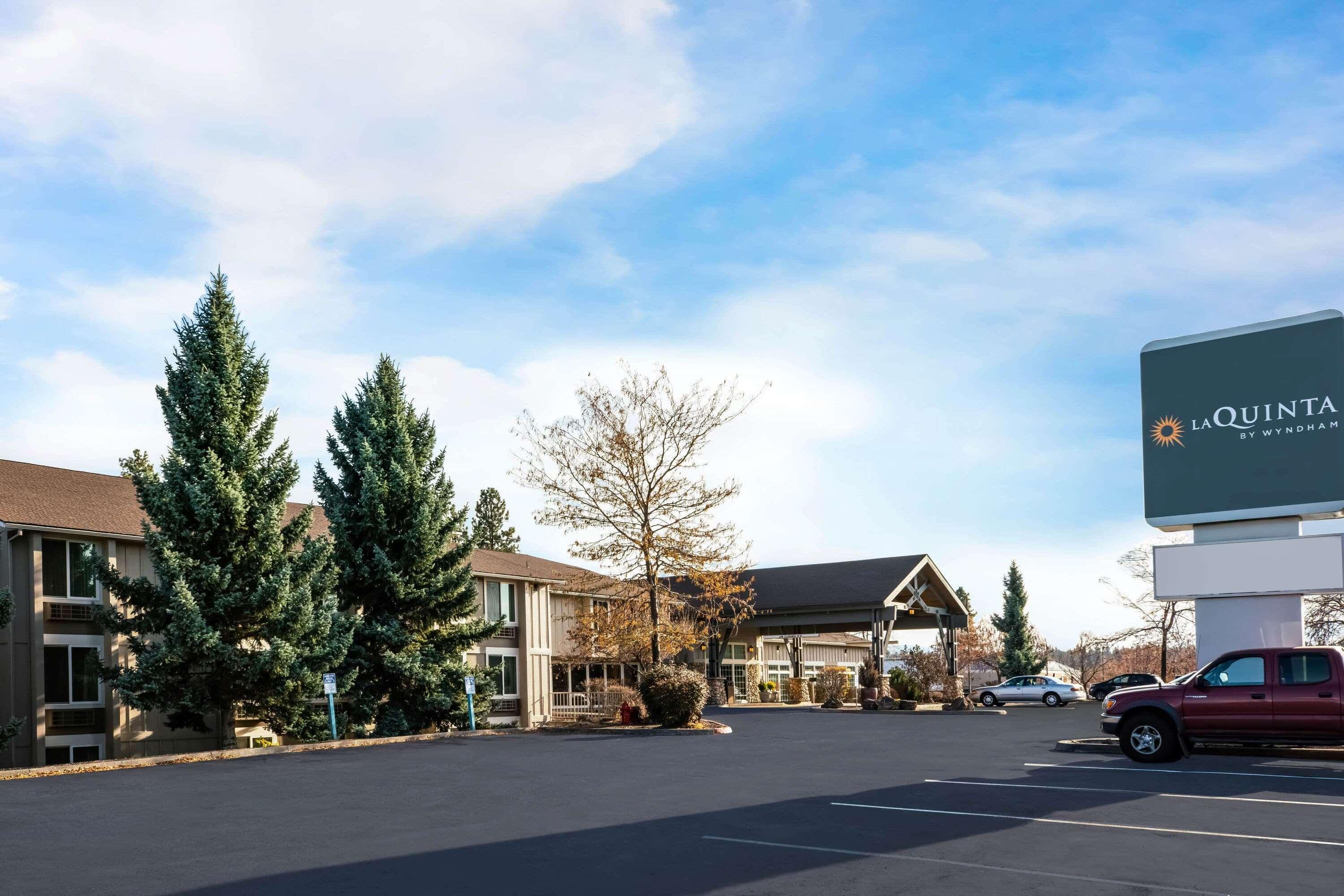 La Quinta Inn By Wyndham Bend Exterior photo